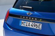 MINI Cooper SE 2023 12 180x120