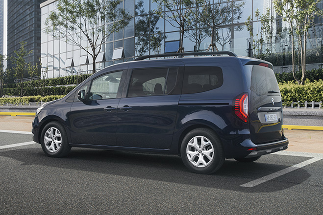 Renault Grand Kangoo 2023 9