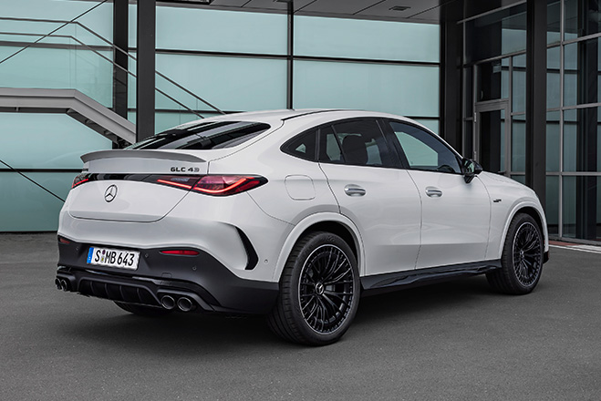 Mercedes AMG GLC Coupe 2024 12