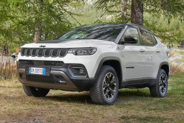 Jeep-Compass-4xe