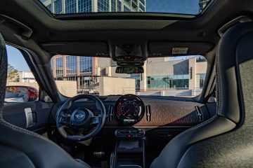 MINI John Cooper Works Countryman 10 360x240