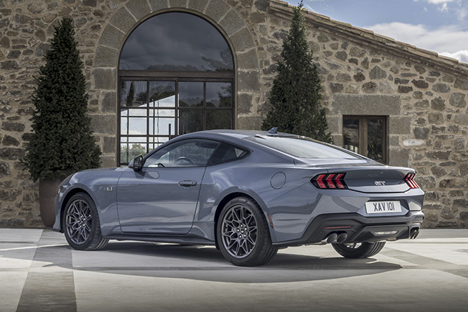 Ford Mustang GT Coupe 2024 3