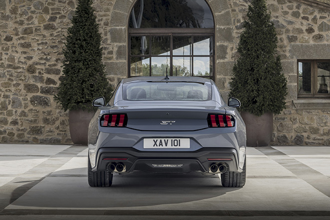 Ford Mustang GT Coupe 2024 4