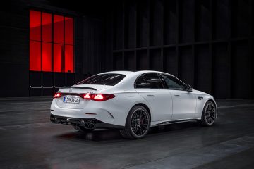 Mercedes AMG E 53 HYBRID 4MATIC 2024 2 360x240