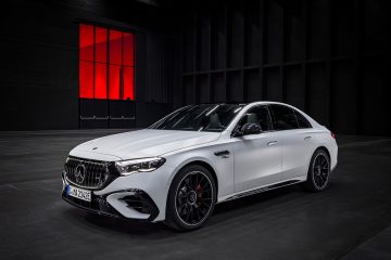 Mercedes AMG E 53 HYBRID 4MATIC 2024 3 360x240