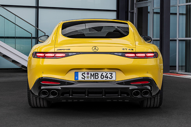 Mercedes AMG GT 43 Coupe 2024 6