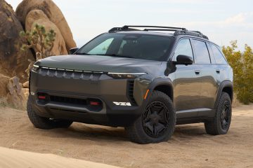 Jeep-Wagoneer-S-Trailhawk-Concept