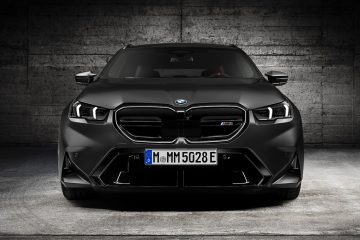 BMW M5 Touring 2024 1 360x240