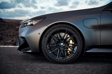 BMW M5 Touring 2024 5 360x240