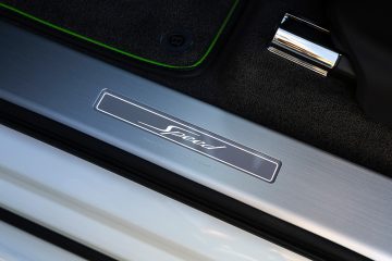 Bentley Bentayga Speed 2025 6 360x240