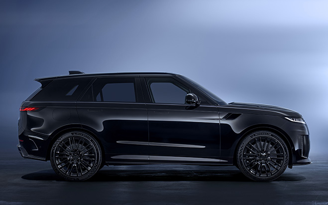 Range Rover Sport SV Black Edition 2025 1