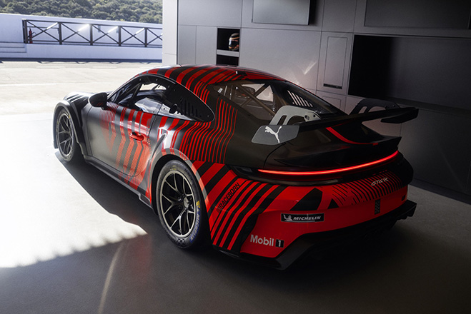 Porsche 911 GT4 R 2027 6