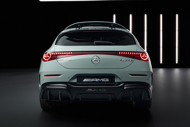 Mercedes AMG CLA 45 4MATIC Plus 2026 11