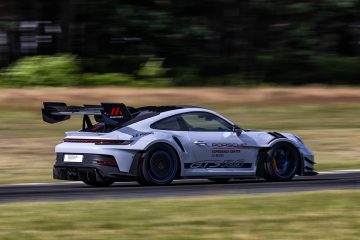 Porsche 911 GT3 RS Manthey 2 360x240