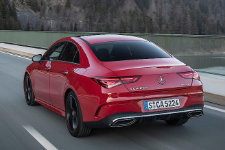 Mercedes CLA 180 (136 KM) 7G DCT (3)