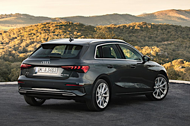 Audi A3 Sportback Advanced 35 TFSI (150 KM) M6 2023 cena, dane