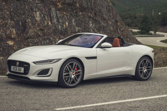 Jaguar F-Type 2,0 i4 Turbo RWD (300 KM) A8 (2)