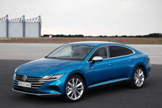 Volkswagen Arteon 1,5 TSI (150 KM) M6 (2)