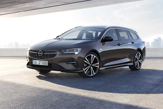 Opel Insignia Sports Tourer 2,0 Turbo (170 KM) A9 (3)