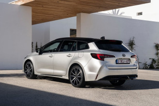 Toyota Corolla Touring Sports 1,8 Hybrid (140 KM) e-CVT (3)