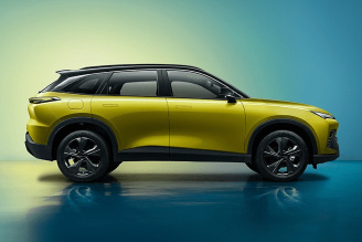 BAIC Beijing 5 1,5T (177 KM) A7 DCT (1)