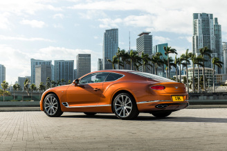 Bentley Continental GT 4,0 V8 (550 KM) A8 DCT (2)