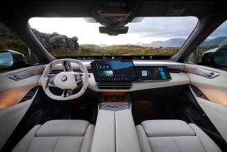 BMW iX5 60 xDrive (578 KM | 141 kWh) (1)