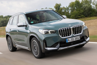 BMW X1 18i sDrive (136 KM) A7 Steptronic (3)