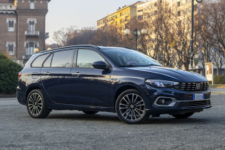 Fiat Tipo Station Wagon 1,5 Hybrid (130 KM) A7 DCT (2)