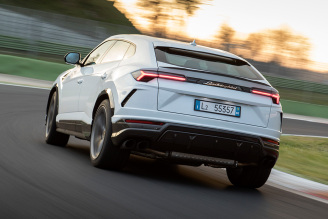 Lamborghini Urus 4,0 V8 (650 KM) A8 (2)