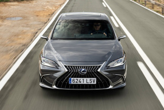 Lexus ES 2,5 (218 KM) e-CVT (1)