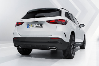 Mercedes GLA 180 (136+14 KM) 7G-DCT (2)