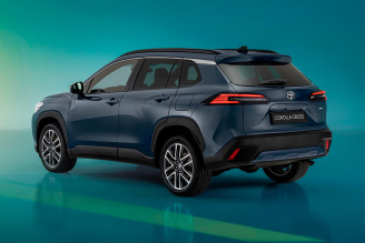 Toyota Corolla Cross 1,8 Hybrid (140 KM) e-CVT (2)