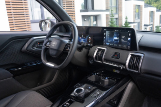 Toyota Urban Cruiser (144 KM | 49 kWh) 4x2 (1)