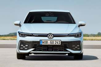 Volkswagen Golf GTE 1,5 TSI eHybrid (272 KM) A6 DSG (3)