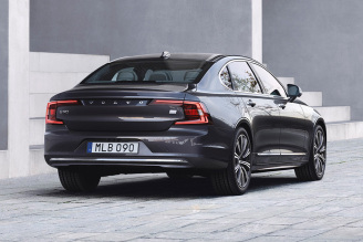 Volvo S90 2,0 B4 Mild Hybrid (197 KM) A8 Geartronic (2)