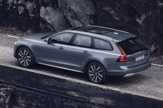 Volvo V90 Cross Country 2,0 B4 Mild Hybrid (197 KM) AWD A8 Geartronic (3)