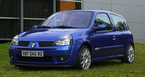 Renault przeamuje granice (Genewa 2002) 3