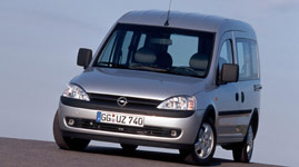 Nowy Opel Combo Tour 1