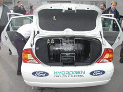 Challenge Bibendum 2002 - Focus FCEV Hybrid 1