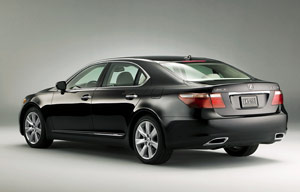 Lexus wprowadza now lini modeli 4