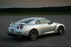 Nowy Nissan GT-R wchodzi na scen 6