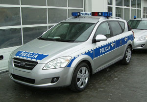 Polscy policjanci w radiowozach Kia cee'd 2