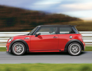 W imi wycigw - MINI John Cooper Works i Clubman 3