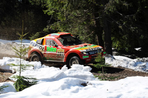 Zesp Mitsubishi prowadzi w Central Europe Rally 1