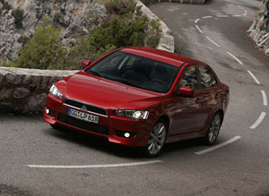 Mitsubishi Lancer i Outlander podbijaj USA 2