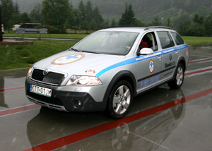 Skoda Octavia Scout dla TOPR 2