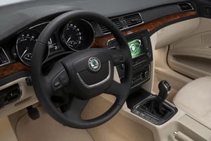 Inteligentna Skoda Superb 2