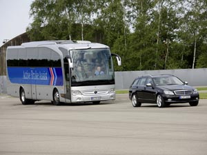 Daimler na Targach Pojazdw Uytkowych 3