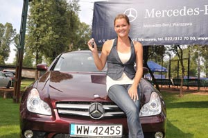 Tenisistka i Mercedes CLS 2